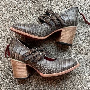 Freebird by Steven Sz 8 Ramsey Brown Croc-Embossed Block Heel Mary Jane Shoes